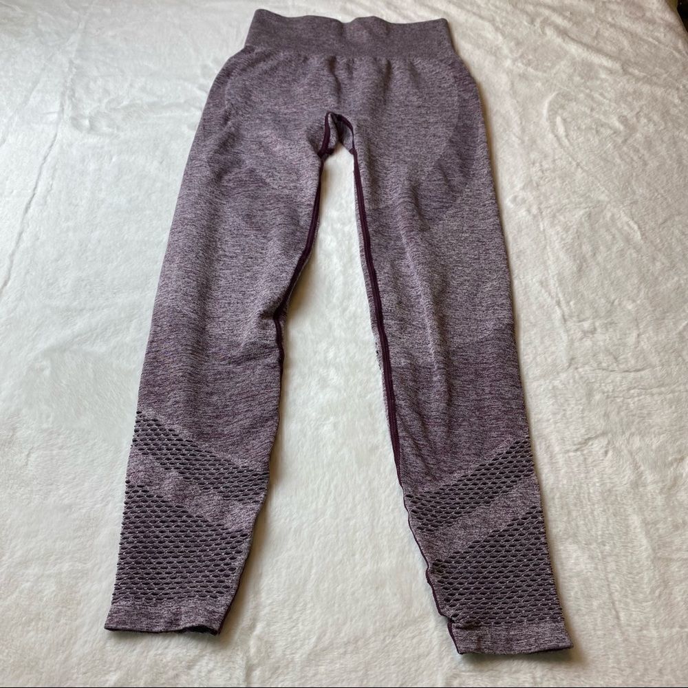 Pink Victoria's Secret's Seamless Purple Heather Leggings Size Small